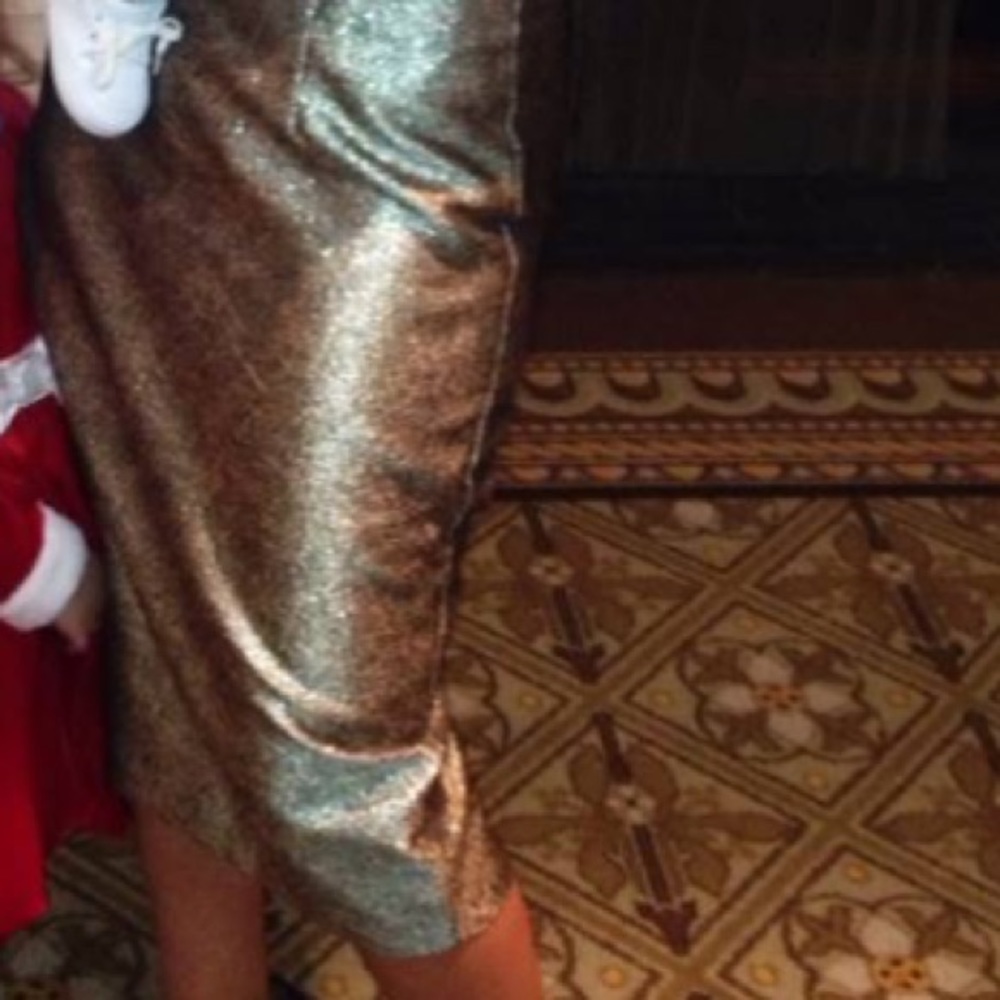 Worthington gold skirt